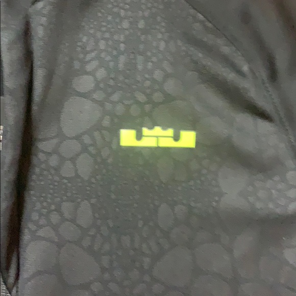 Nike Therma FiT “King James”Men Sweeter - Picture 6 of 10